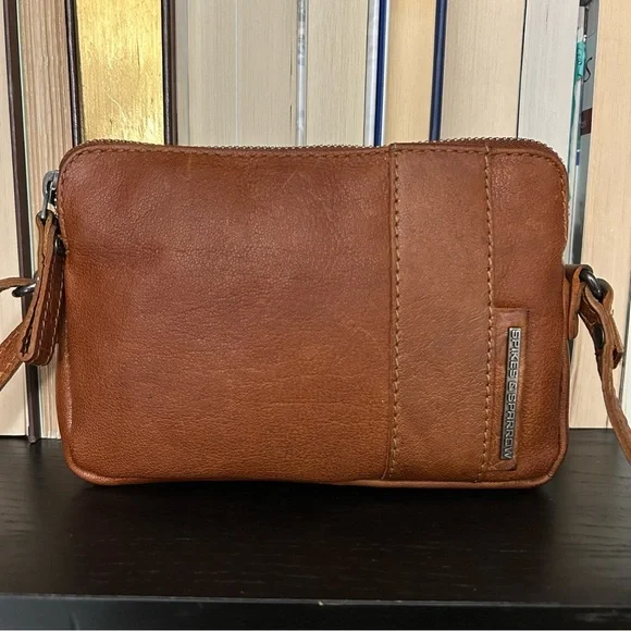Spikes & Sparrow- Elegant Mini Tan Leather Crossbody/Travel Bag - Picture 2 of 14